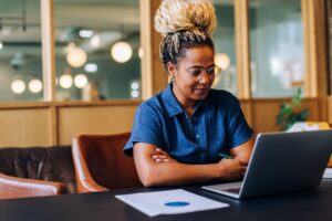 Blog How Hiring Managers Use LinkedIn DMs AdobeStock 1644196217 scaled